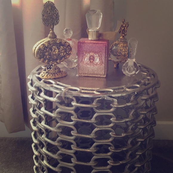 Meet your Posher, Sophie - Picture 1 of 1